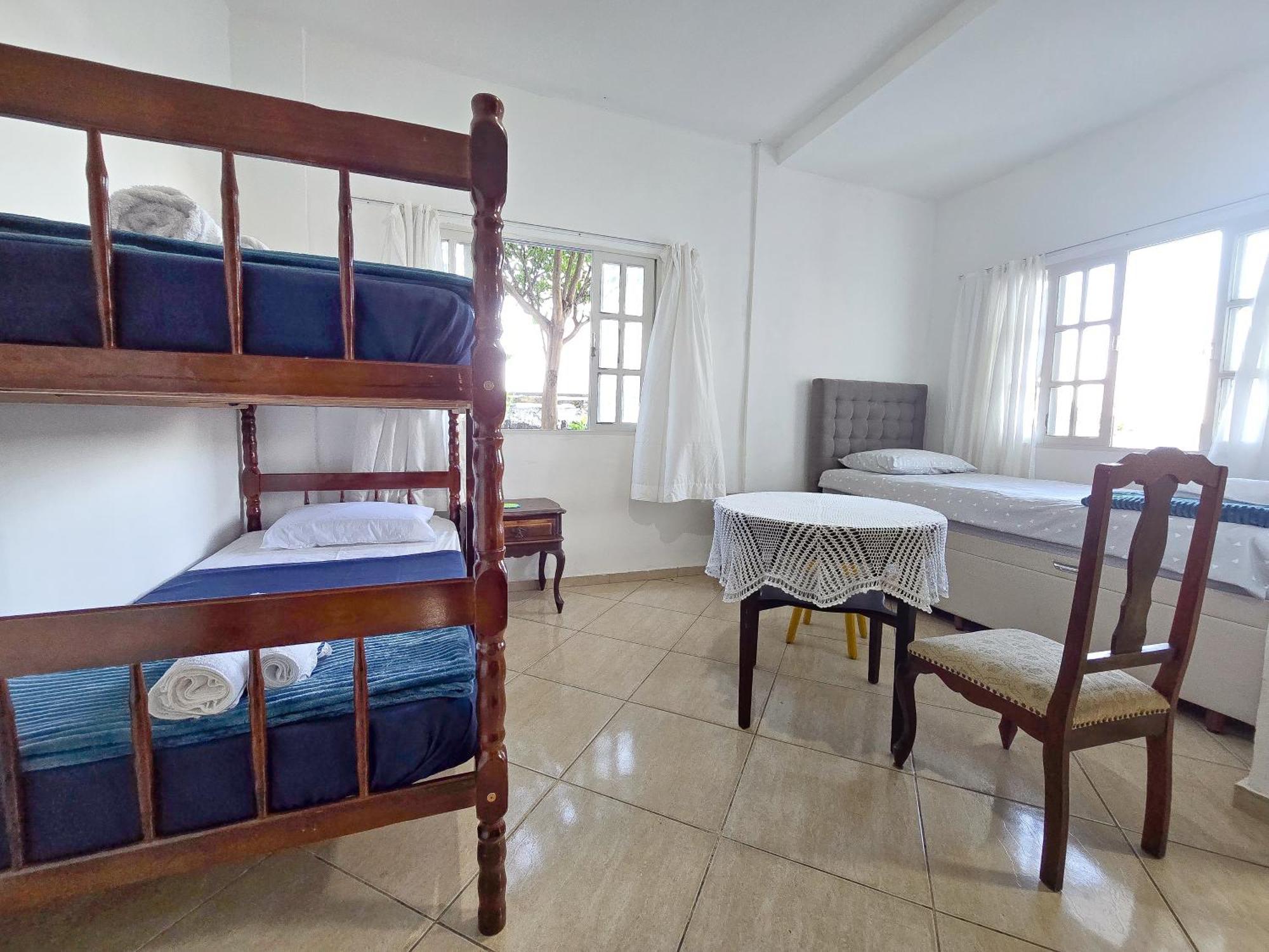 Hostel Chico Lessa วิตอเรีย ภายนอก รูปภาพ