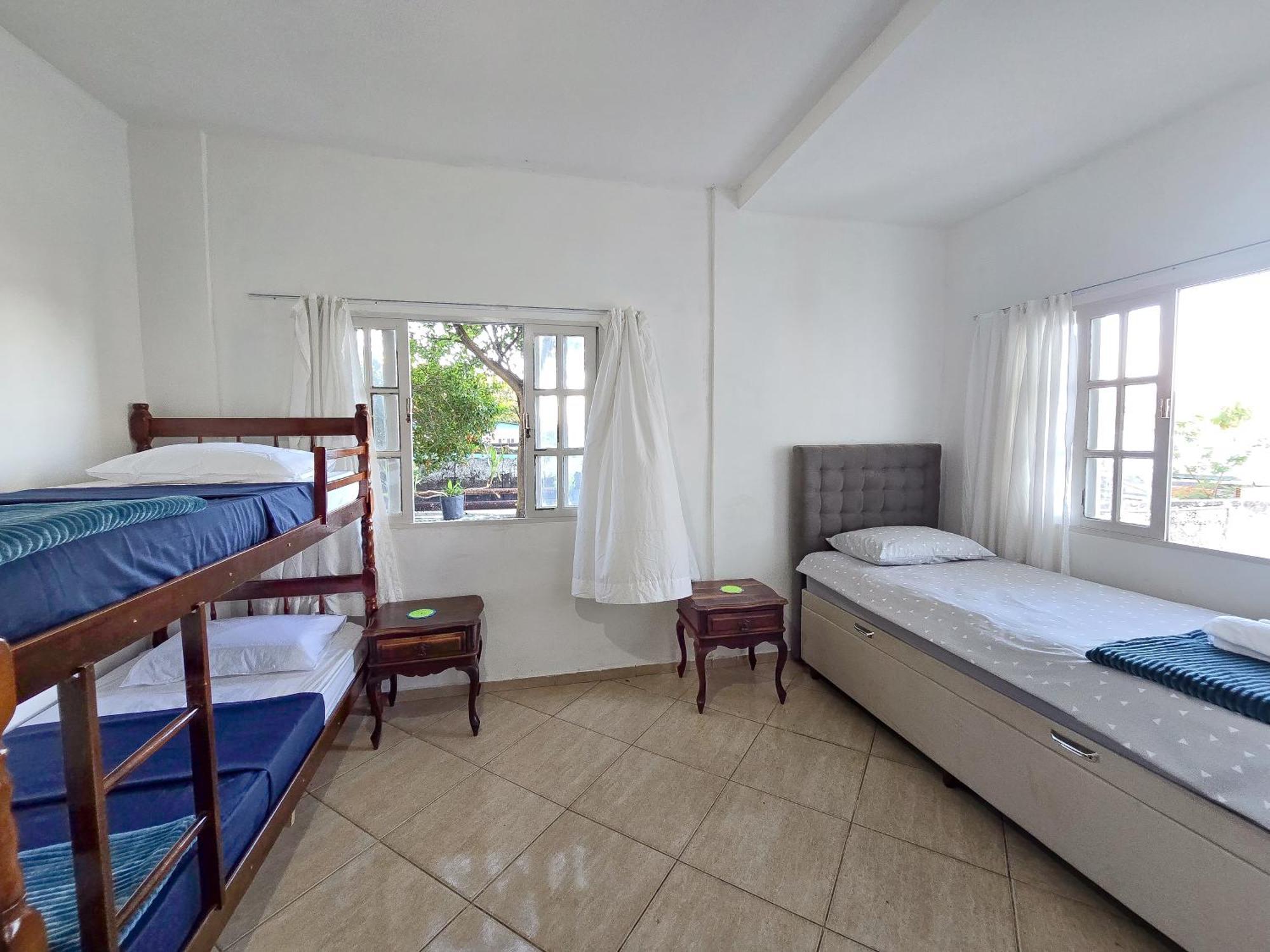 Hostel Chico Lessa วิตอเรีย ภายนอก รูปภาพ